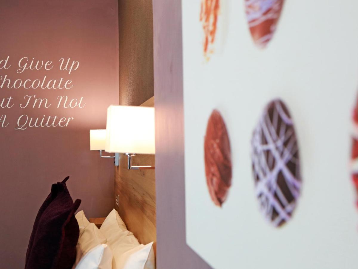 The Chocolate Box Hotel ボーンマス エクステリア 写真