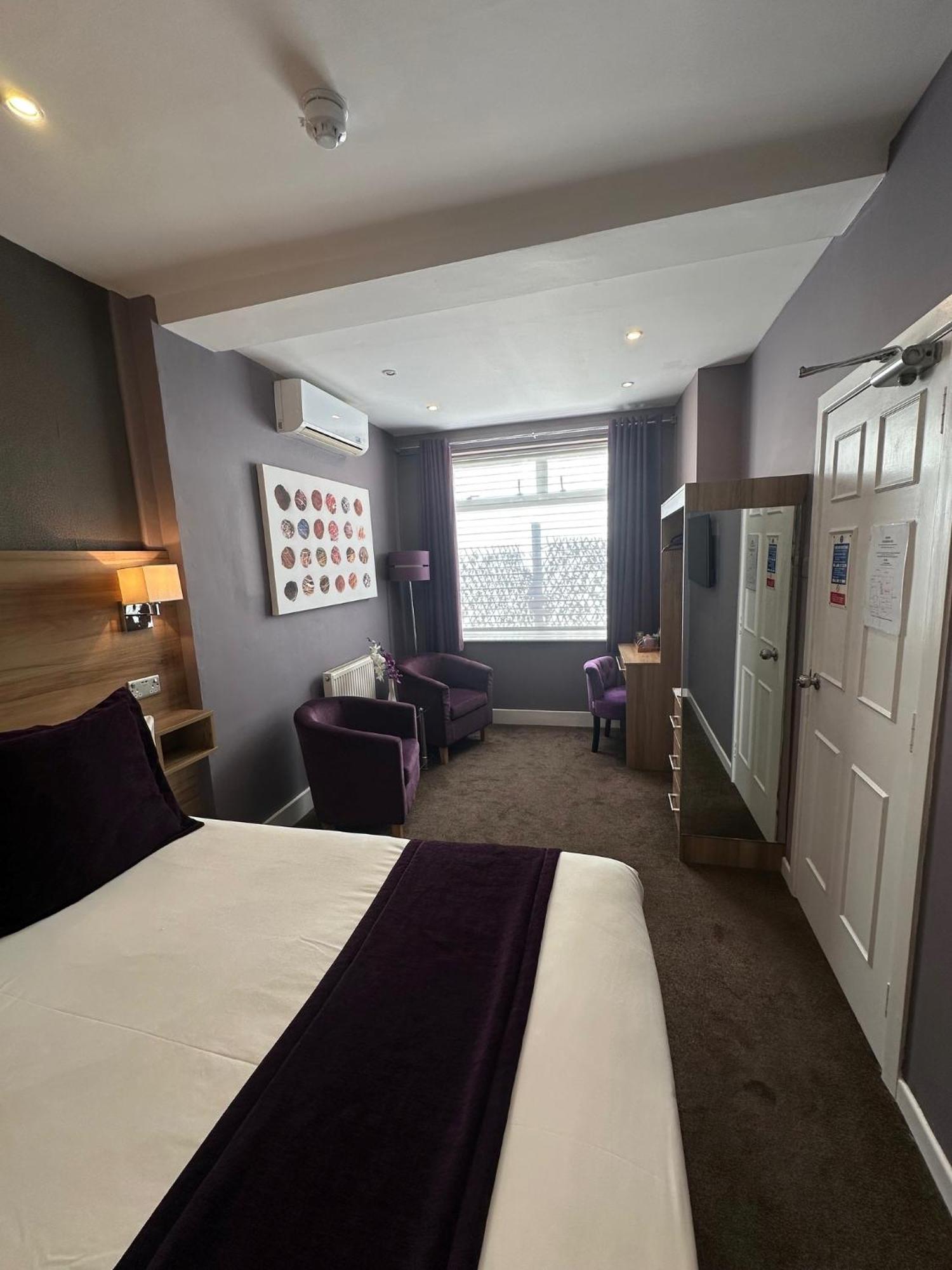 The Chocolate Box Hotel ボーンマス エクステリア 写真