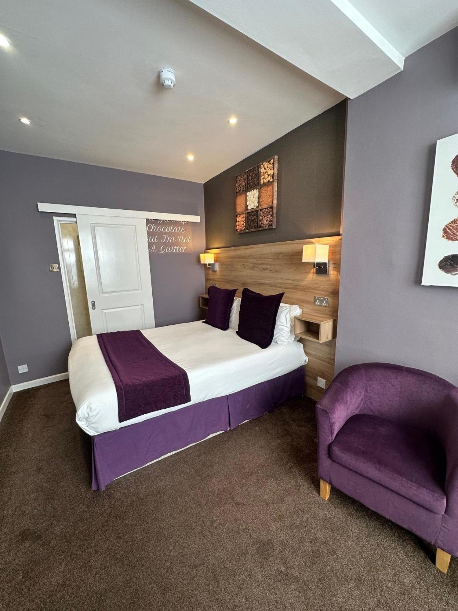 The Chocolate Box Hotel ボーンマス エクステリア 写真