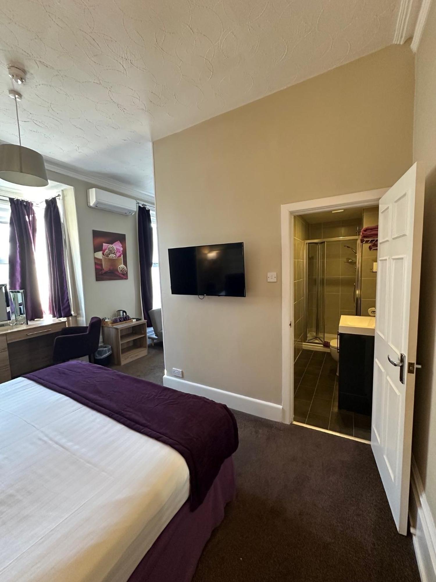 The Chocolate Box Hotel ボーンマス エクステリア 写真