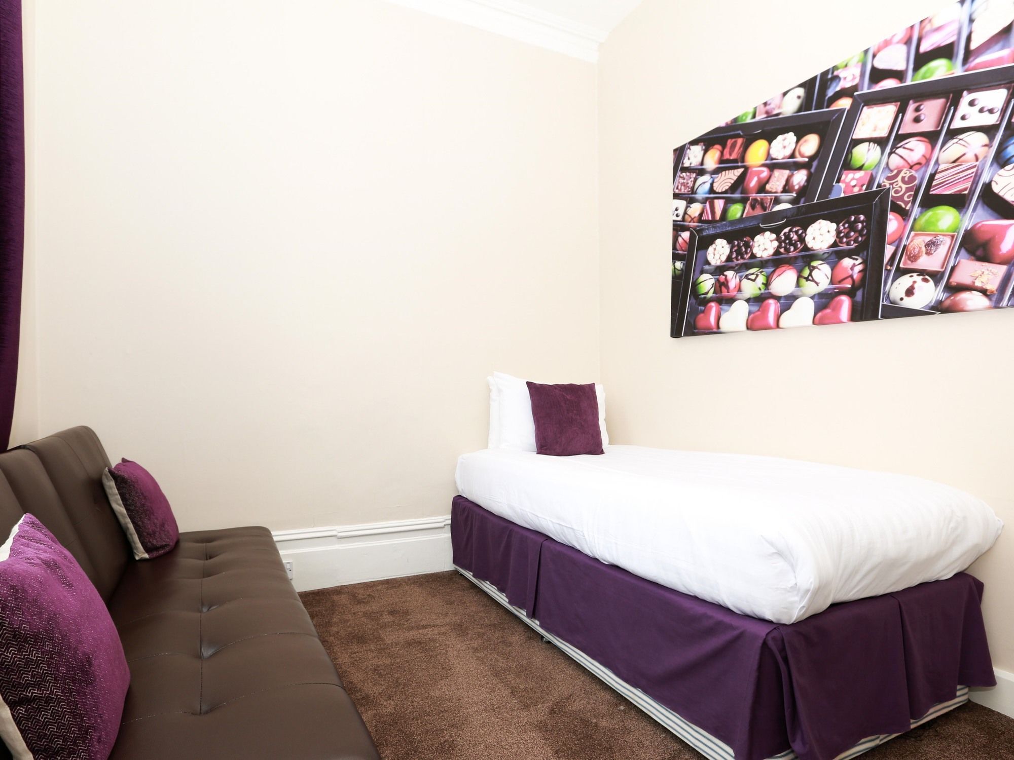 The Chocolate Box Hotel ボーンマス エクステリア 写真